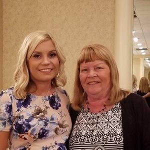 Meet your Posher, Helen